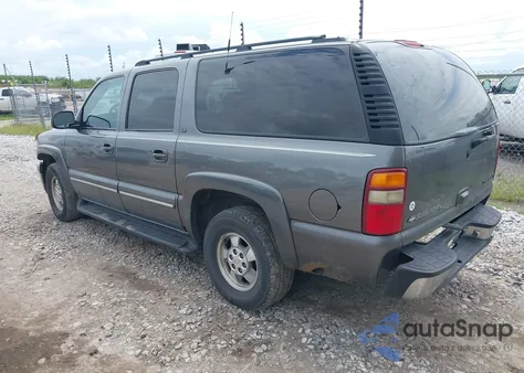 2001 Chevrolet Suburban 1500 Lt z USA, uszkodzony, nr VIN 3GNFK16T71G266292